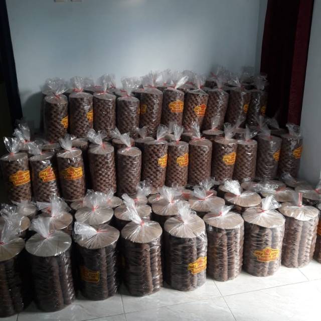 

Gula Jawa aren " ASLI " dari pohon aren ready stock bisa ngecer/grosir harga bersaing & jaminan mutu