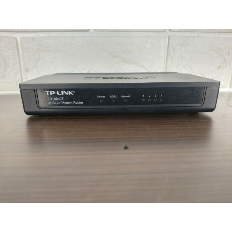 TP-Link TD-8840T ADSL2 + Router Modem