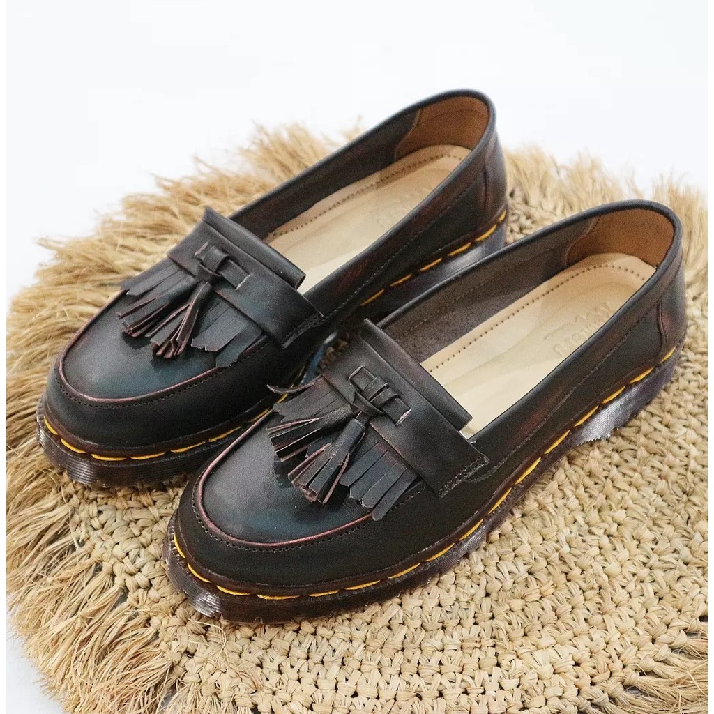 Sepatu Dokmart Wanita Loafer Kulit Cokelat Bros Up