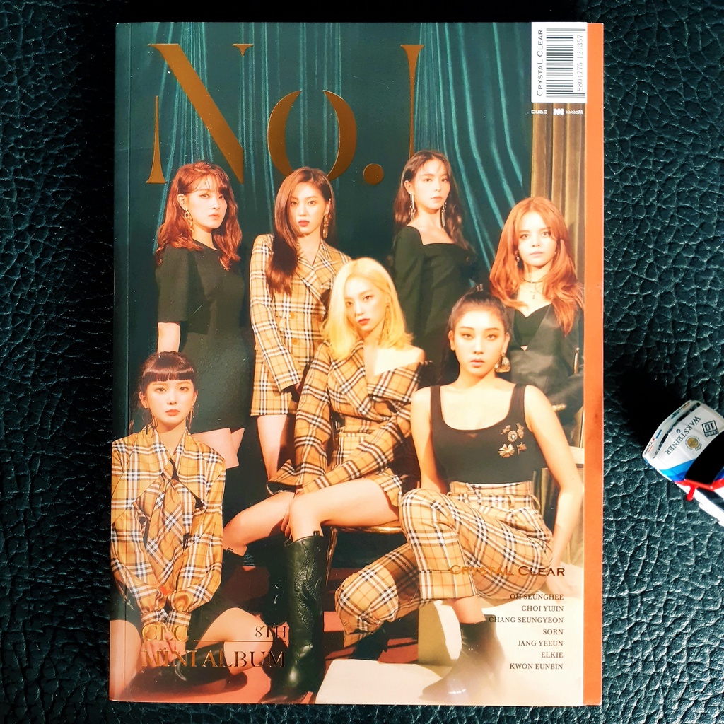 [PRELOVED - OFFICIAL ALBUM WITH POSTER & PHOTOCARD] CLC - NO.1