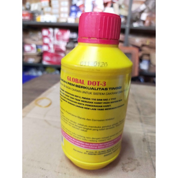 Minyak Rem Brake Fluid DOT-3 300 ml merk Global