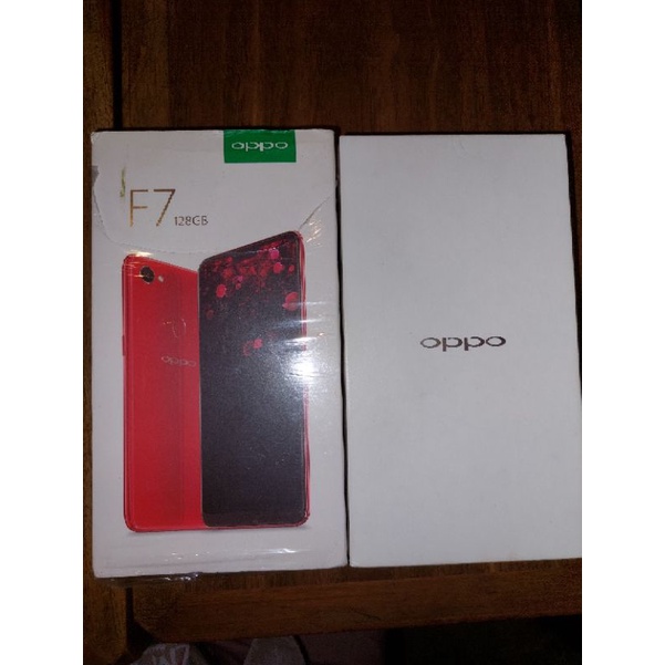 Oppo F7 second 6 GB RAM 128 GB ROM