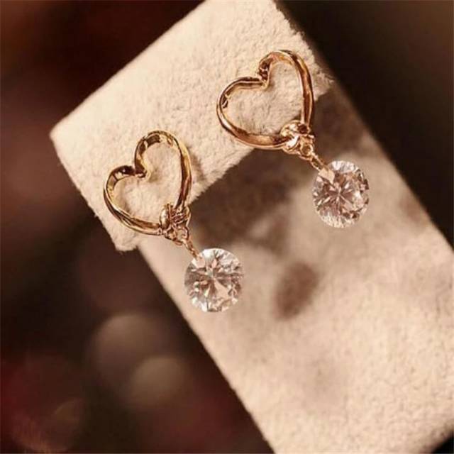 Anting hati - Anting Love bandul - anting korea - anting tusuk