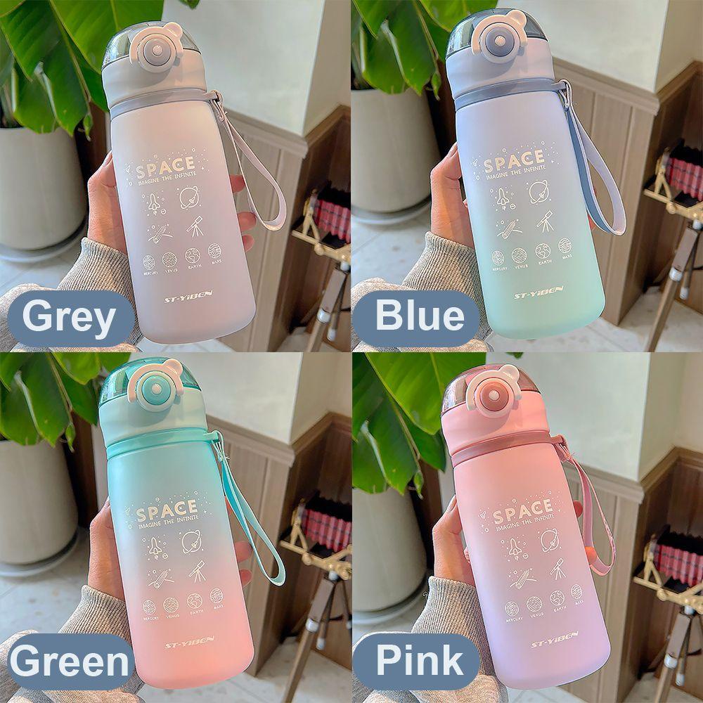 Solighter Botol Air Dengan Skala Olahraga Portabel Langsung Minum Perlengkapan Minum Gradasi Frosted