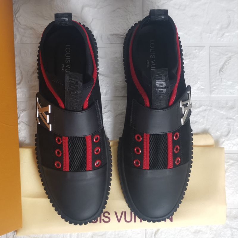 sepatu lv sneaker lou is vuitton pria hitam shoes men cowok P1SHOES kulit asli mirror quality