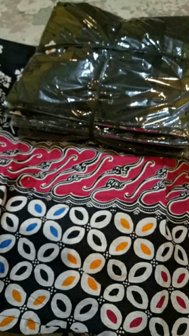 Terlaris Serut Genes Jelita Tunic Navbor Yelbor Whitbor Creambor Tunik Batik Modern Hrb030 Dolbi Dob