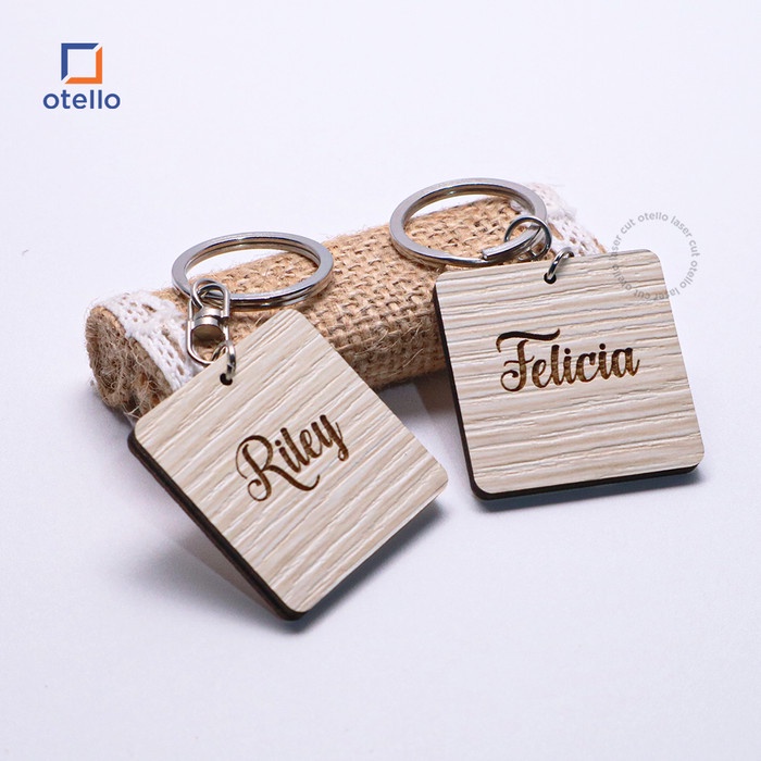 Custom Gantungan Kunci Nama Wooden Keychain Square Souvenir Rustic Ganci Kayu Hadiah Kustom Unik