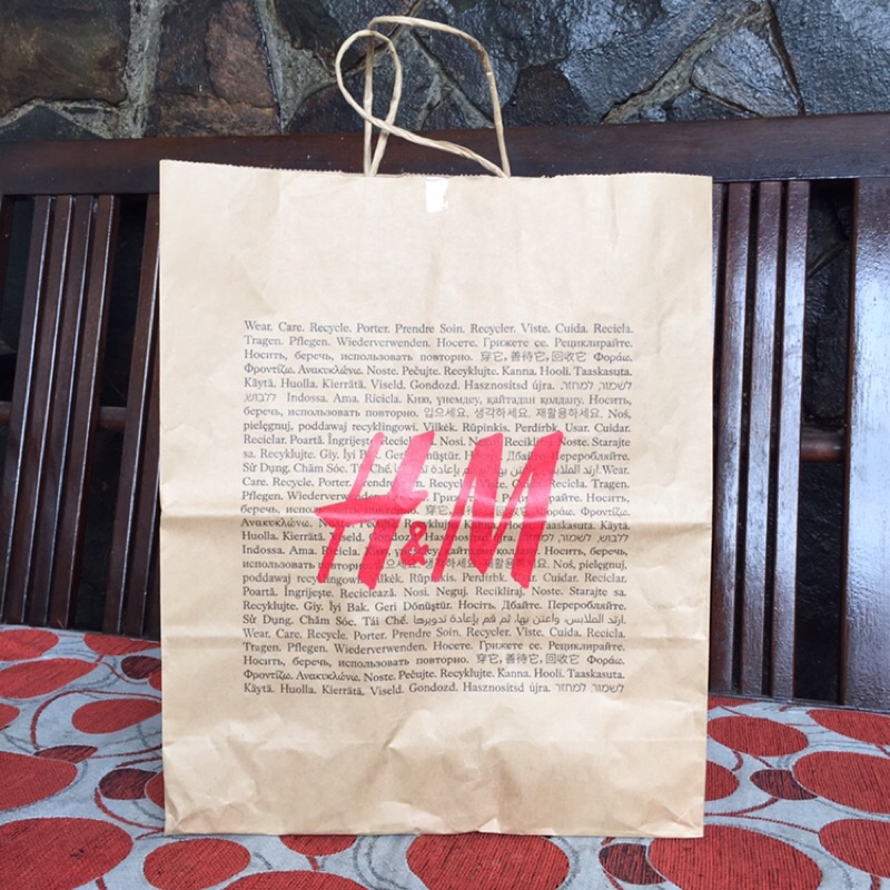 

paperbag h&m