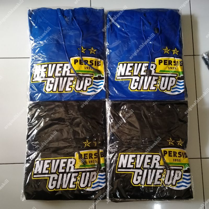 Kaos pendek persib / atasan hoody dewasa / kaos hoodie persib / kaos persib never give up / kaos bobotoh untuk pria dan wanita / kaos originalblueskill