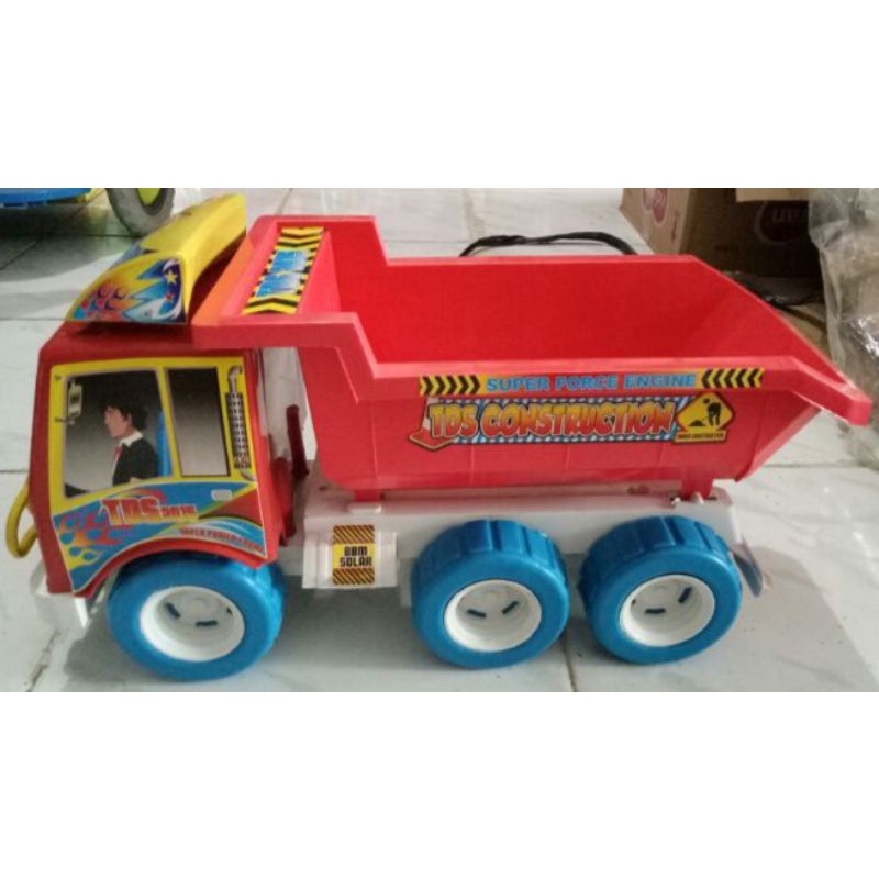 TDS 2015 W - Mainan Truk Jomplang Pasir Dump Ban Warna TDS 2015W