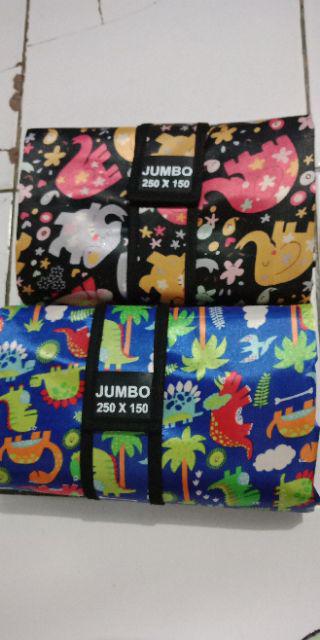 Tikar Piknik Lipat Bisa Pilih Motif Bahan Microsatin Jumbo 250 X 150 Cm