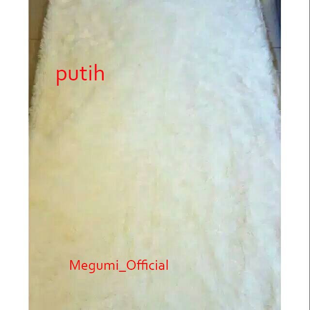 Karpet bulu 100x150x2cm polyfoam-putih