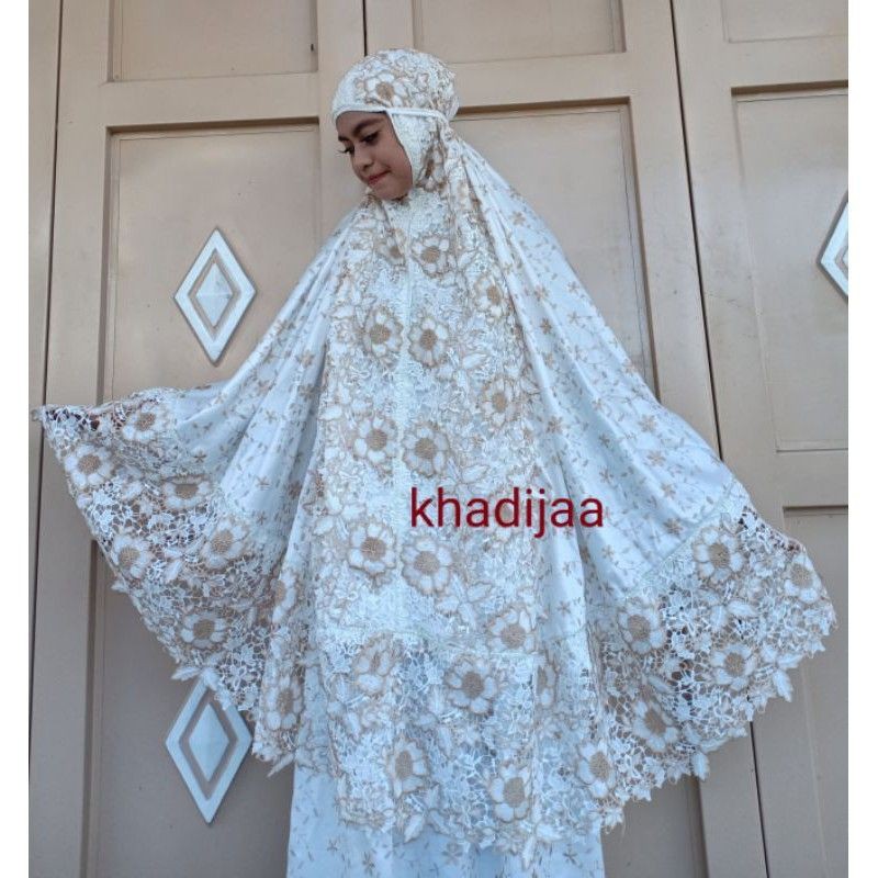 MUKENA PRADA LIANA PUTIH SENADA SUPER MEWAH || MUKENA PRADA SWAROVSKY