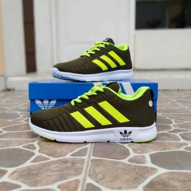 SEPATU ADIDAS ARMY HIJAU