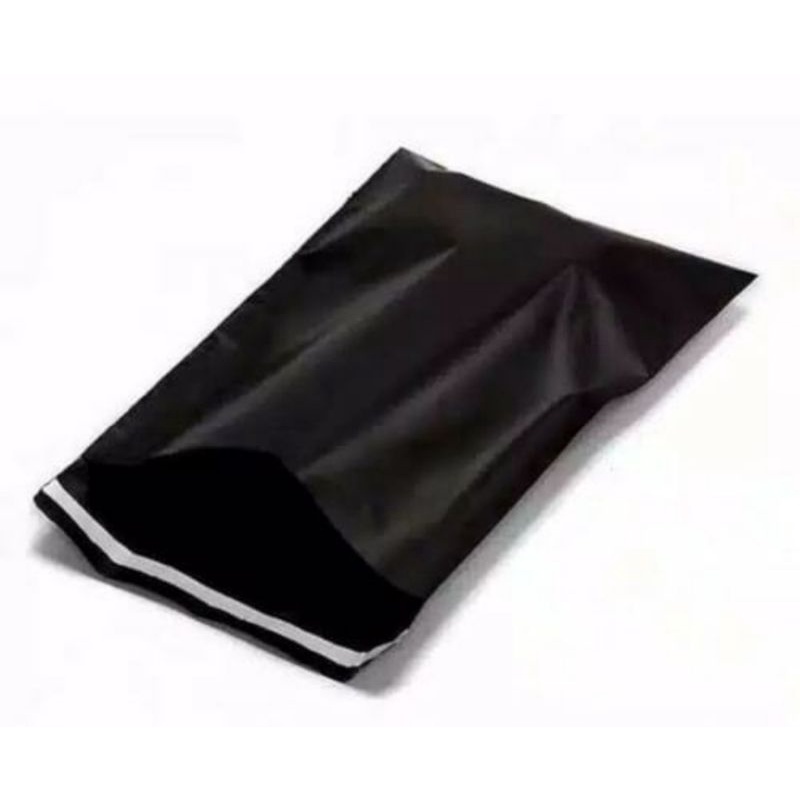 

PLASTICK PACKING POLYMAILER HITAM DAN STICKER FRAGILE SATUAN ( 1+2 )