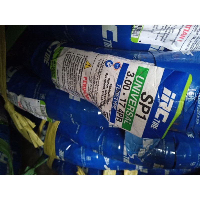 Ban Luar 300-17 Petak tahu SP1 merk IRC