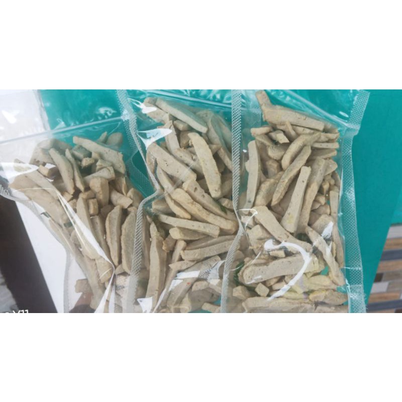 

basreng baso goreng orizinal isi 50gram 3pcs 10000.. basreng daun jeruk