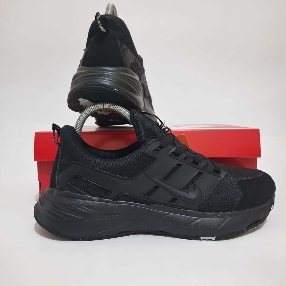 SNEAKERS PRIA