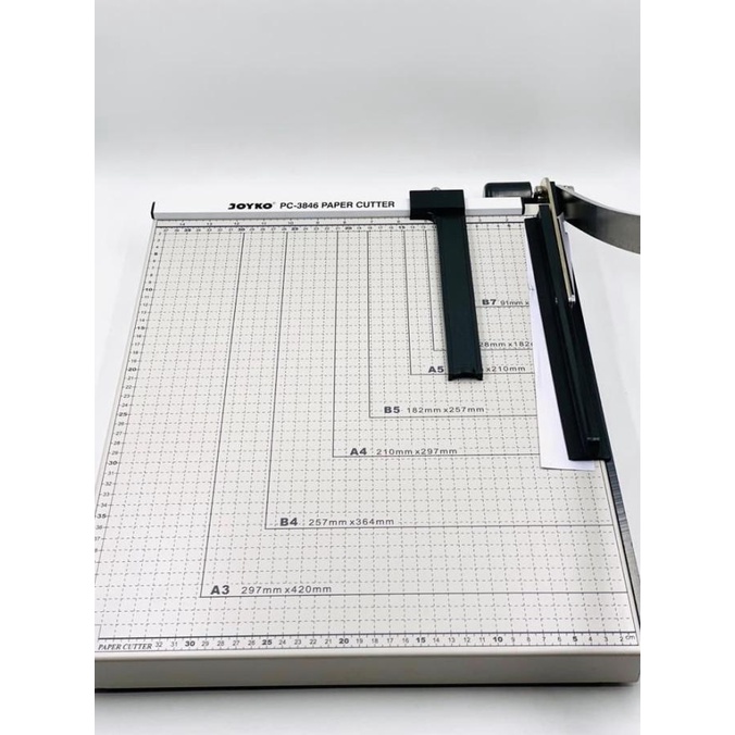 

Paper Cutter / Alat Pemotong Kertas Joyko Ukuran A3 PC-3846 / PC 3846 MURMER