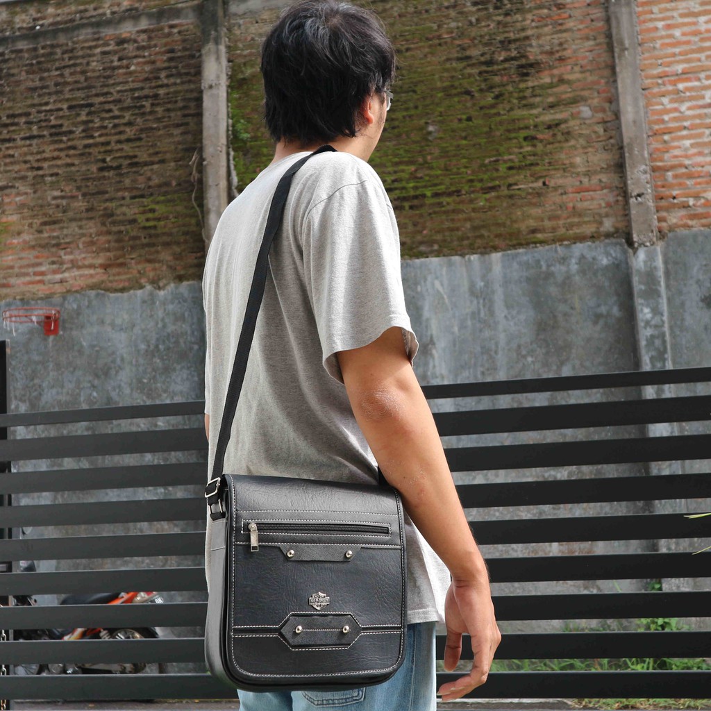 BEST SELLER !! Tas Selempang Kulit Pria Murah Slingbag Hangout Travelling Simple Elegant Berkualitas