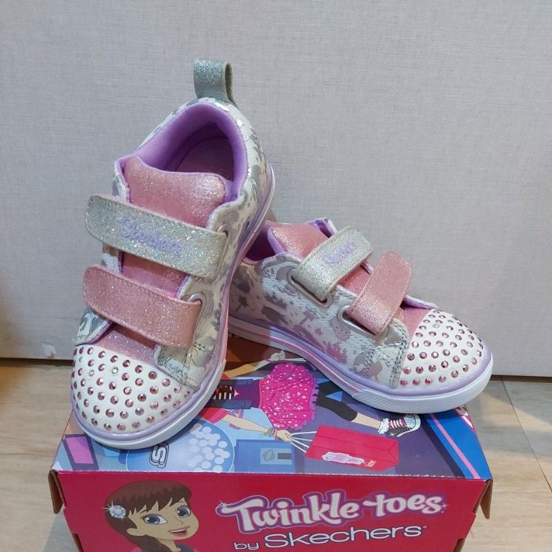 (PRELOVED) SEPATU LAMPU TWINKLE ANAK PEREMPUAN SKECHERS SKECER BRANDED