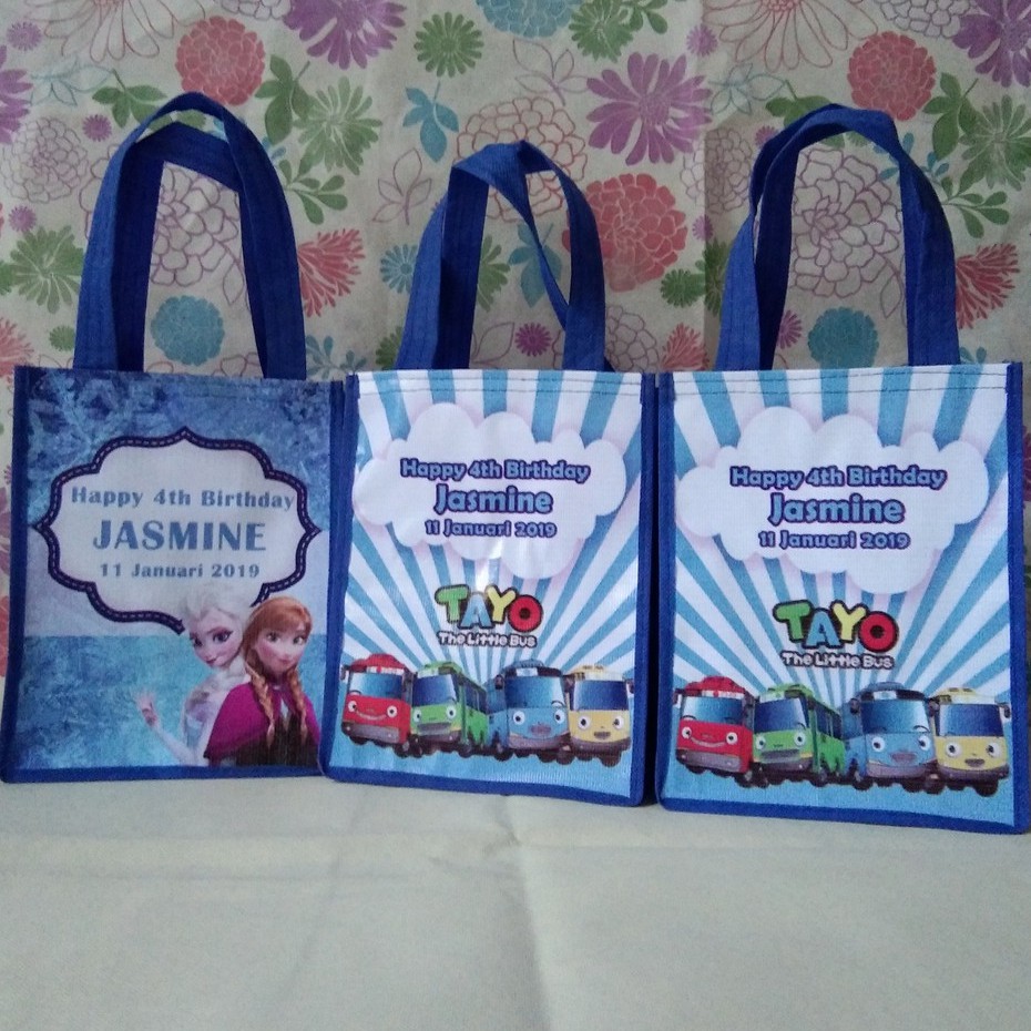 

Goodie Bag custom tas pesta ulang tahun anak tas souvenir ulang ulang tahun mtas ulang tahun/souveni