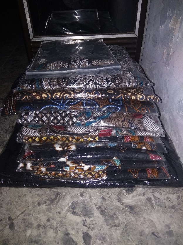 Batik Couple Keluarga Sania Ruffle Ori Ndoro Jowi Dnt Motif Cendrawasih Pelangi Kombinasi