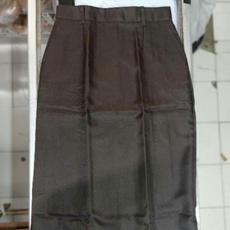 ROK REMPEL BELAKANG PEMBINA, PENEGAK, GURU, PNS / ROK BELAHAN BELAKANG / RIO BAHAN RAPILO RAFILO GABARDINE READY SEMUA UKURAN