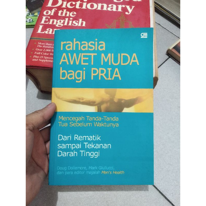 Buku Original Rahasia Awet Muda Bagi Pria Oleh Doug Dollemere Shopee Indonesia