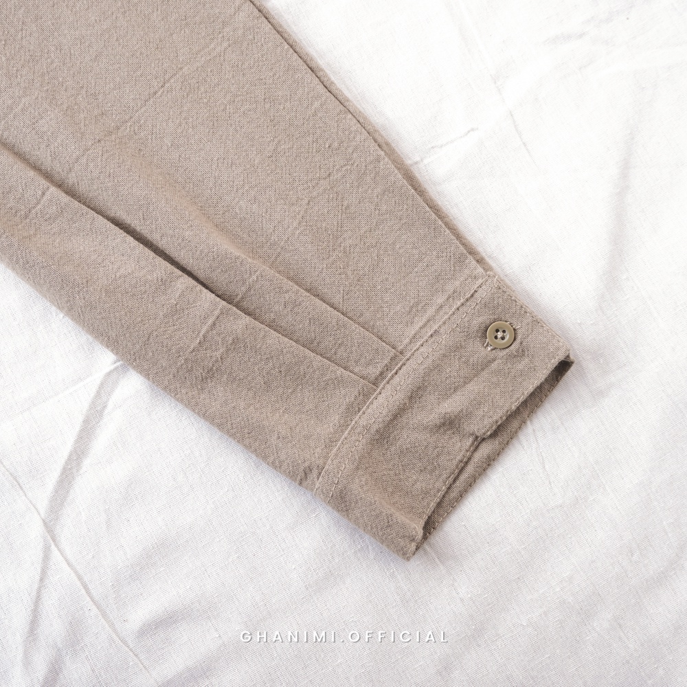 Ghanimi - Arsy Tunik / Tunik Linen Polos / tunik katun / tunik panjang / kemeja tunik / kemeja kerja / tunik kerja / kemeja polos / atasan kerja / kemeja timeless / kemeja casual kasual formal