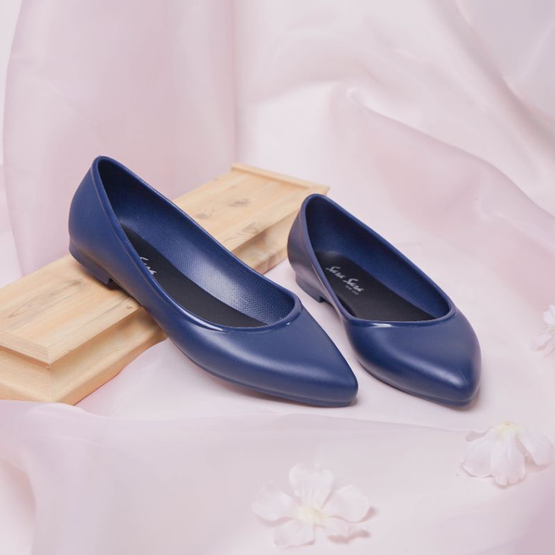 sarasara pelangi flat shoes/ sepatu jelly sara sara pelangi