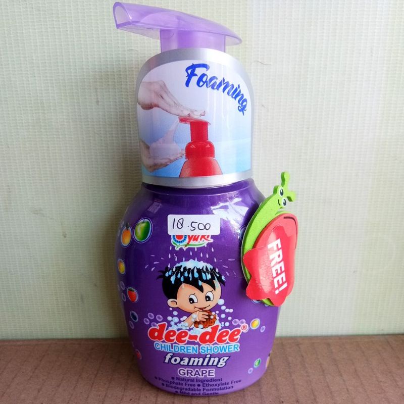 YURI DEE-DEE CHILDERN SHOWER FOAMING APPLE, ORANGE, GRAPE, STRAWBERRY 225ML (PUMP)