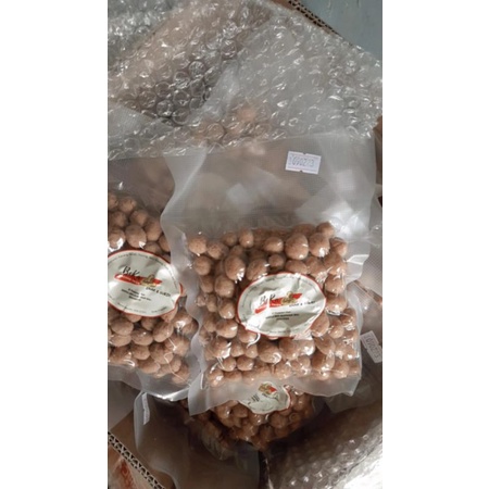 

Kacang Telur BeKa / Kacang Telor BeKa Enak & Renyah