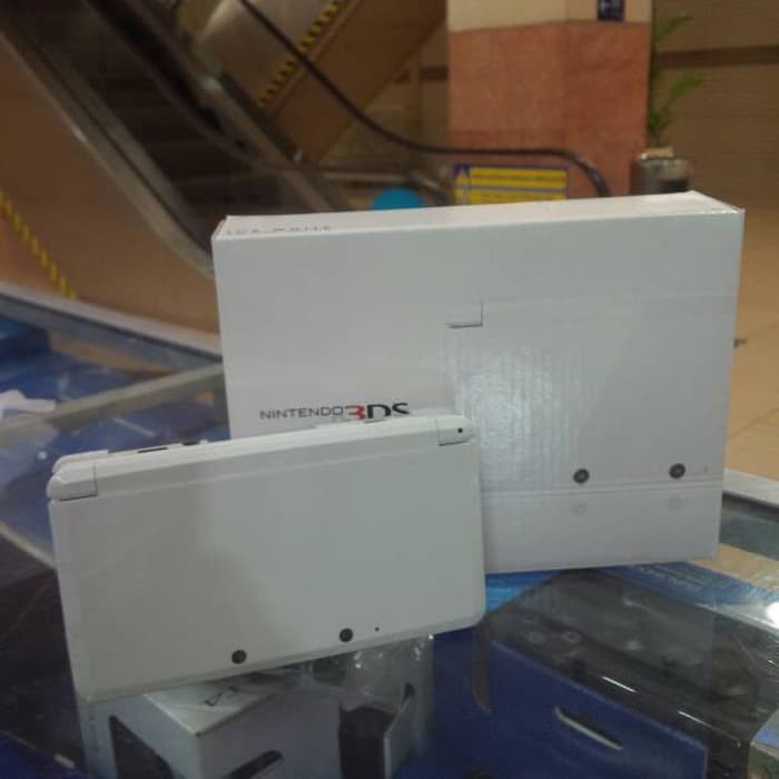 HOT PRICE  NINTENDO 3DS SECOND MEMORY 32GB CFW GARANSI TOKO 1 BULAN