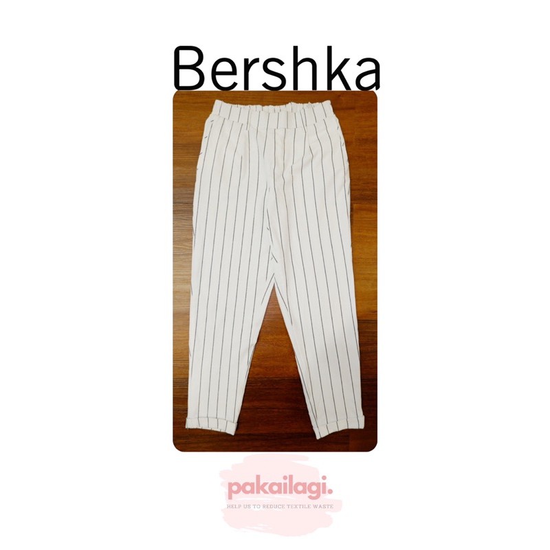 PRELOVED CELANA BAHAN WANITA BERSHKA