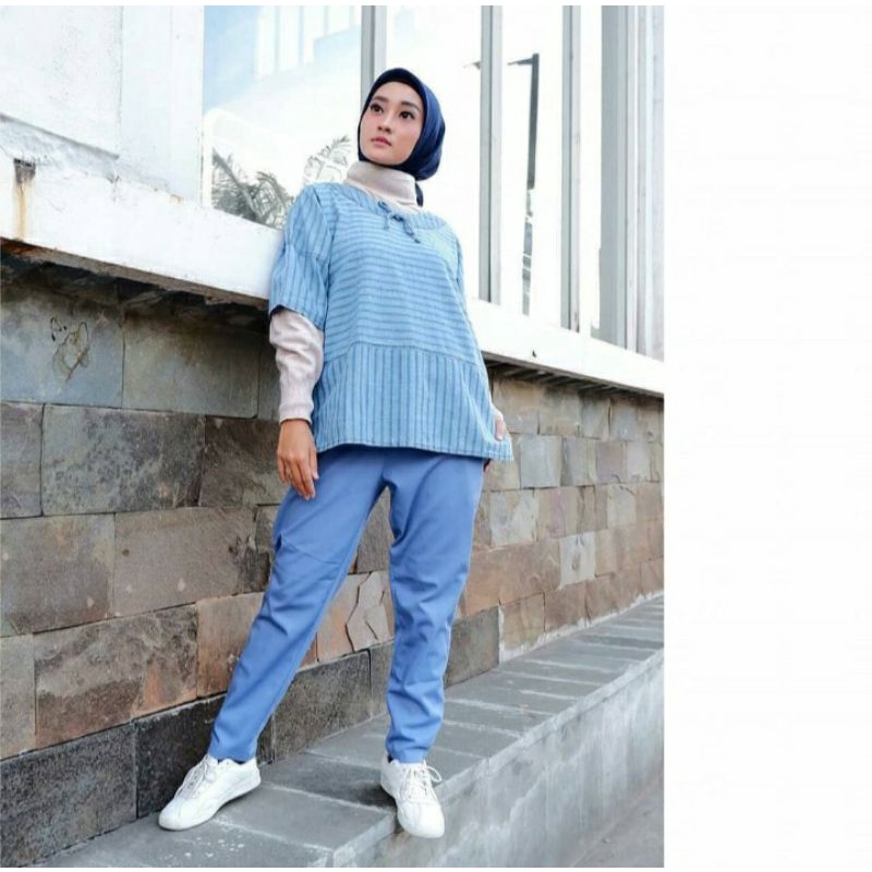 DAUKY HIJAB ATASAN TUNIK MOTIF S TUNIC FAMMA