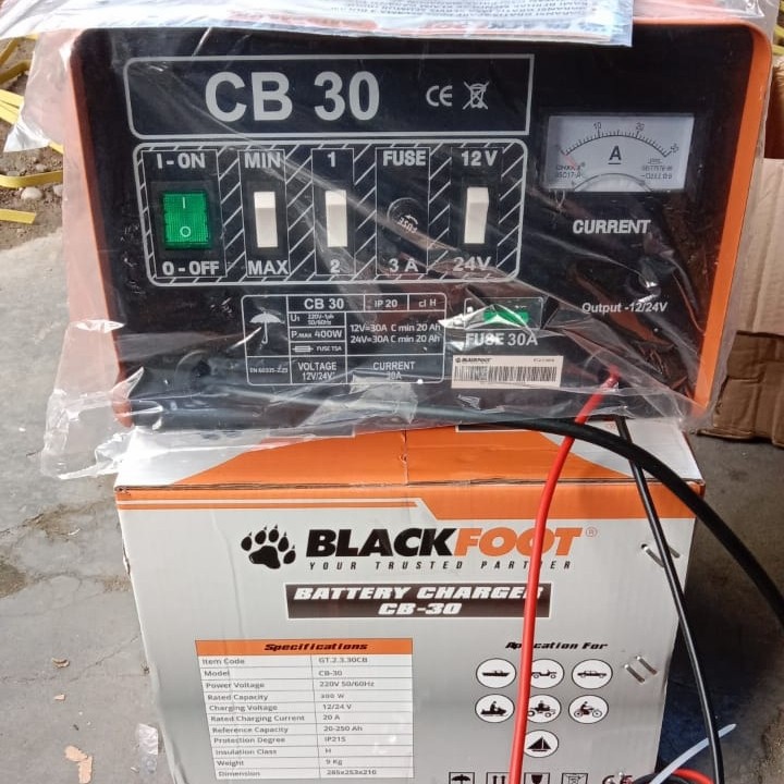 Charger Baterai Aki Mobil Motor Cas Aki Blackfoot CB-30