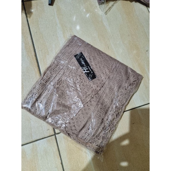 OUTER BROKAT KERUT// KARDIGAN BRUKAT // ATASAN BRUKAT KERUT // KARDIGAN OVERSIZE-Milo