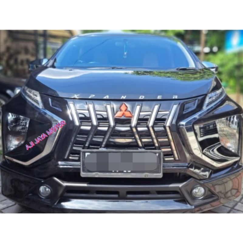 GRILL DEPAN XPANDER HITAM GLOSSY GRILL MITSUBISHI XPANDER