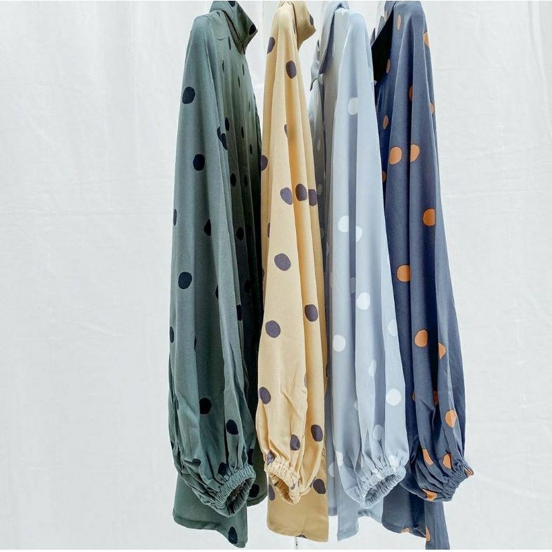 Lilo Blouse Vanilla Hijab