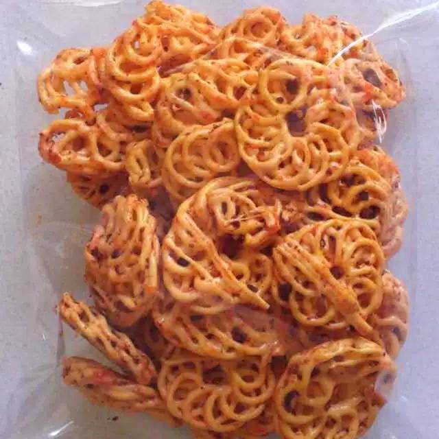 

Kerupuk Seblak Kriwil - Makanan Ringan Kerupuk Kriwil - Kerupuk Pedas 250 Gram