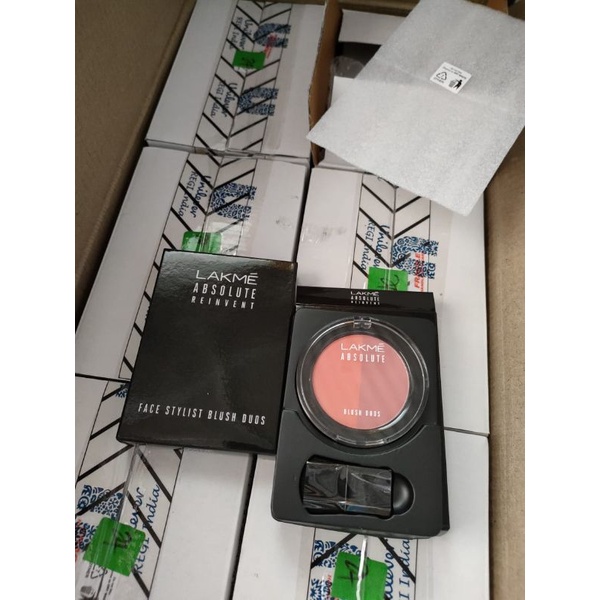 Lakme Make Up Blush On Face Stylist Blush Duos Pink Blush Absolute Blushon - CORAL BRUSH