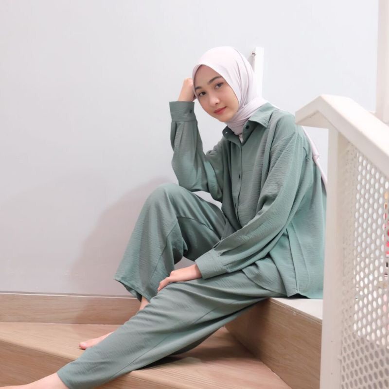 SETELAN  WANITA KRINGKEL|| ONE SET KRINGKEL AIR FLOW KEKINIAN &amp; TERKINI || SETELAN KEMEJA KRINGKEL AIR FLOW BEST SELLER