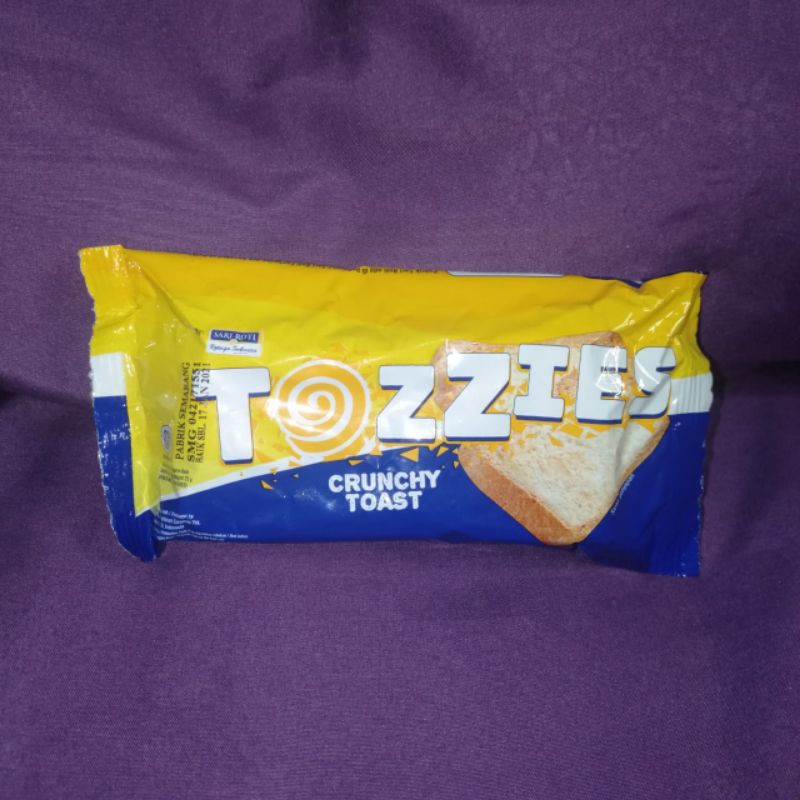 Tozzies Bagelen Kering Crunchy Toast by Sari Roti