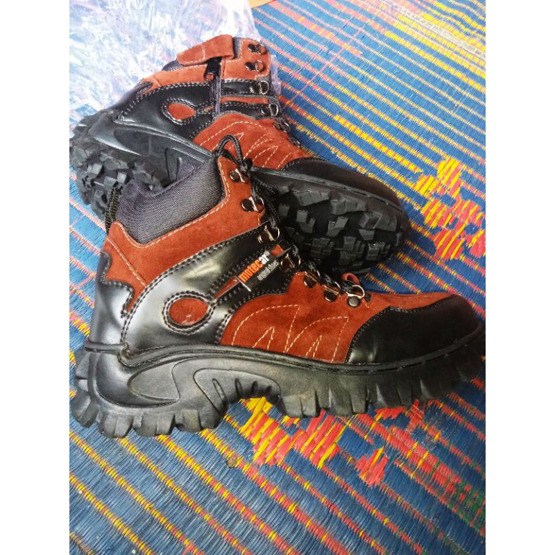 

SEFTYMOTEC COKLAT VERSI PENDEK
