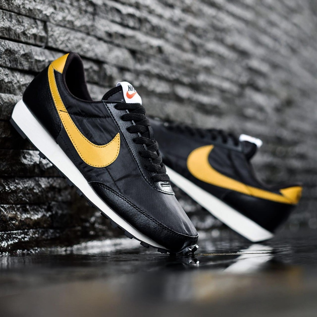 NIKE DAYBREAK BLACK YELLOW | ORIGINAL | SNEAKERS PRIA