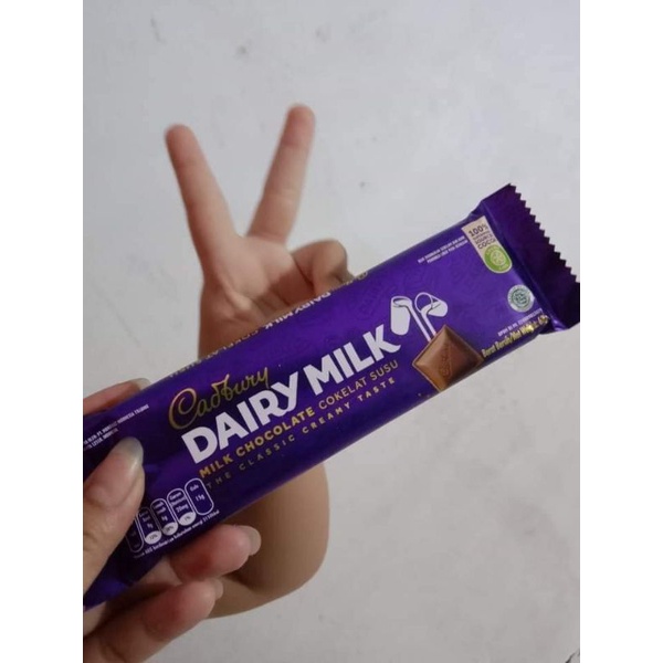 

COKELAT CADBURY DAIRY MILK 62 GR