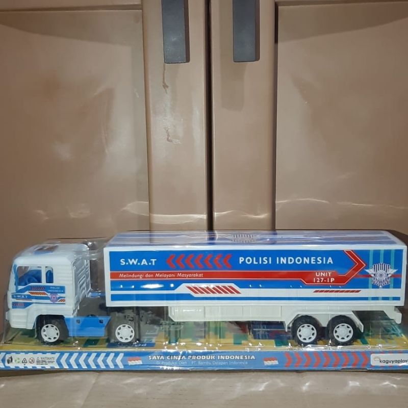 mainan Truk kontainer polisi Indonesia-mainan truk trailer anak