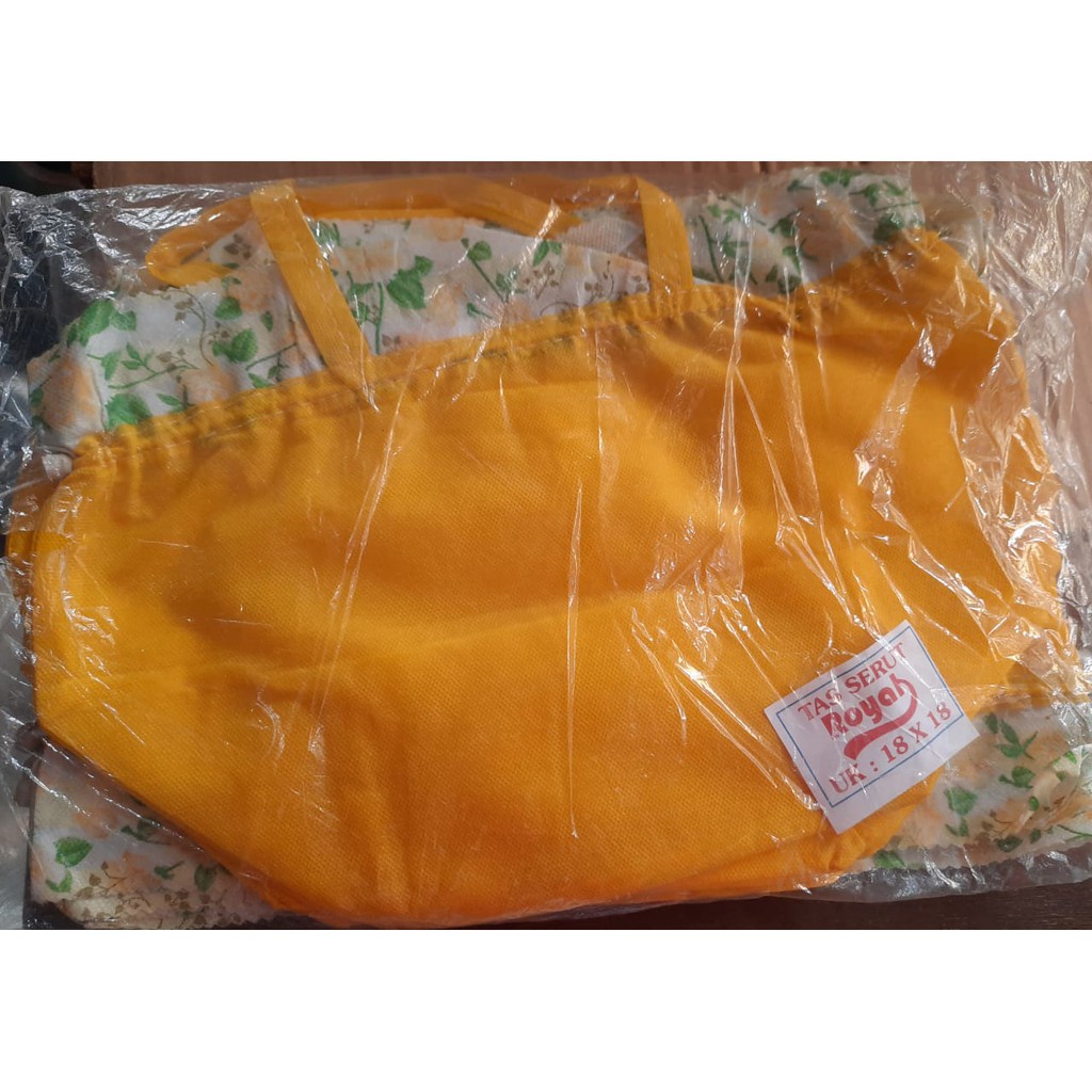 

Tas Kain Serut Ukuran 18 x 18 cm