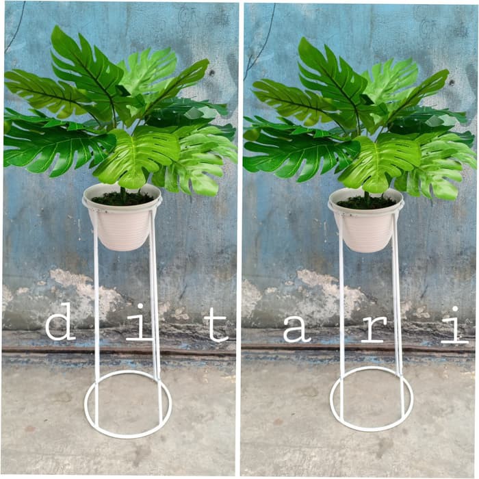 TERLARIS DAUN MONSTERA POT  BESI STANDING  BUNGA PLASTIK  